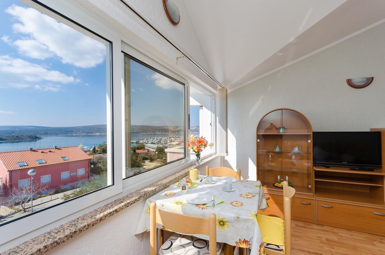 Apartments Krunoslav Punat Buitenkant foto