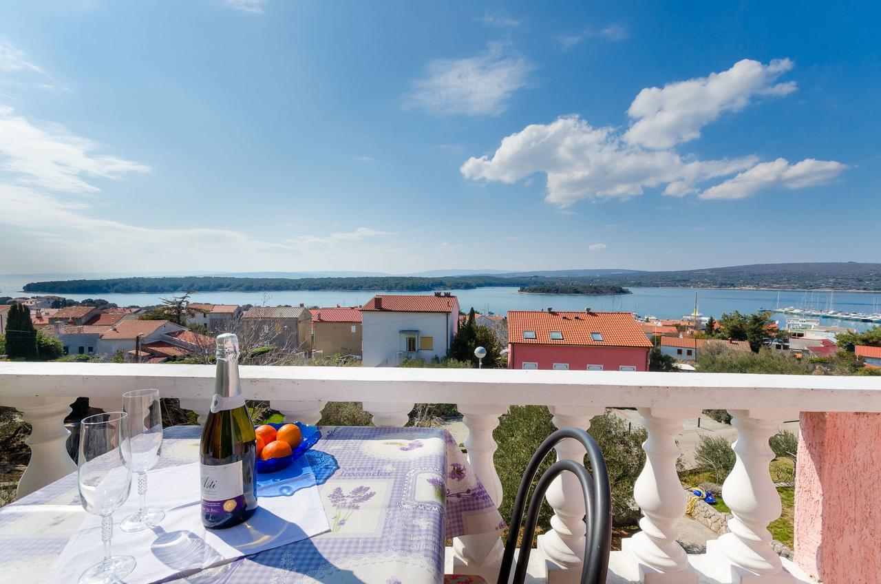 Apartments Krunoslav Punat Buitenkant foto