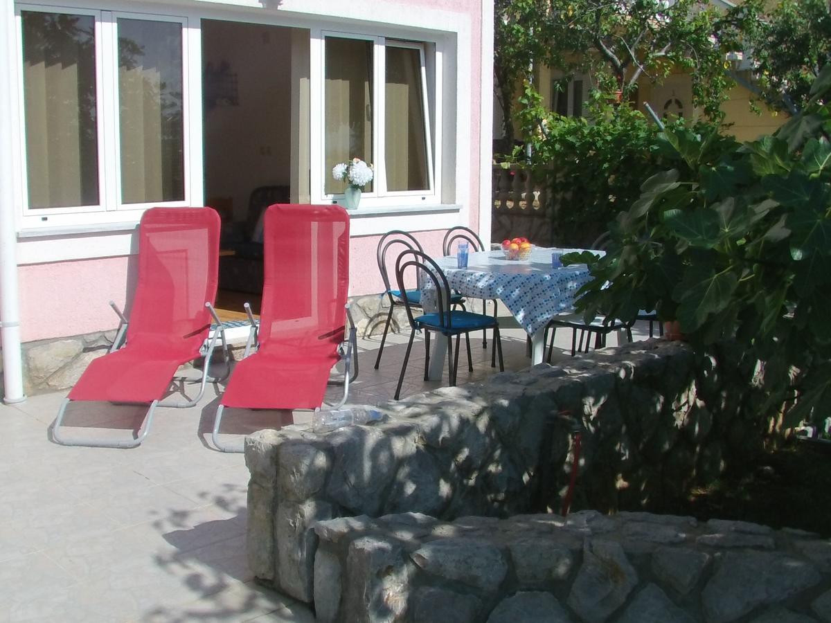 Apartments Krunoslav Punat Buitenkant foto